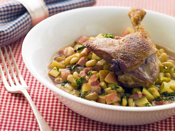 Easy Recipe: Rich Duck Confit Soup with Thyme and Potatoes